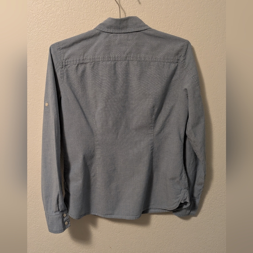 Tommy Hilfiger Light Denim Chambray Casual Shirt - Picture 2 of 6